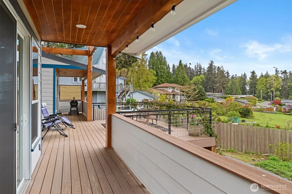 3576 S Camano Drive Camano Island WA 98282