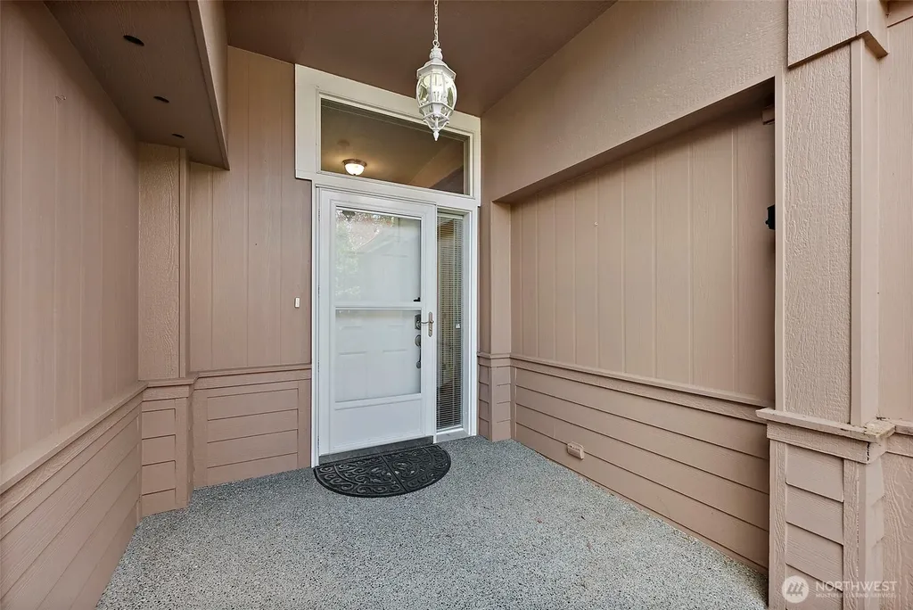 21819 SE 275th Place Maple Valley WA 98038