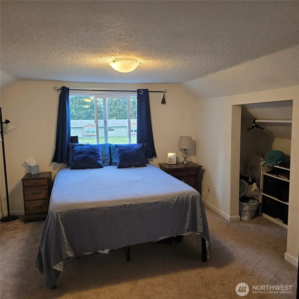 415 138th Street E Tacoma WA 98445