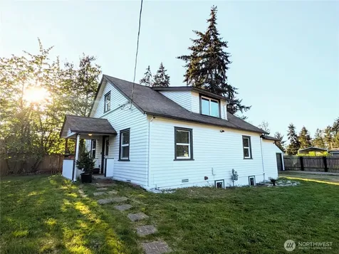 415 138th Street E Tacoma WA 98445