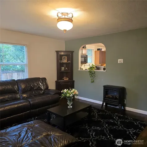 415 138th Street E Tacoma WA 98445
