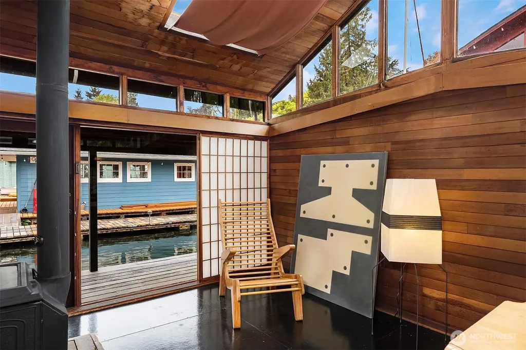 3130 Portage Bay Place E Seattle WA 98102