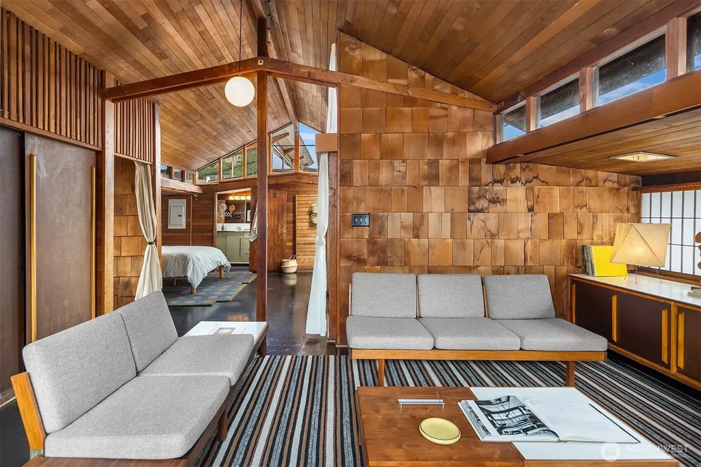 3130 Portage Bay Place E Seattle WA 98102