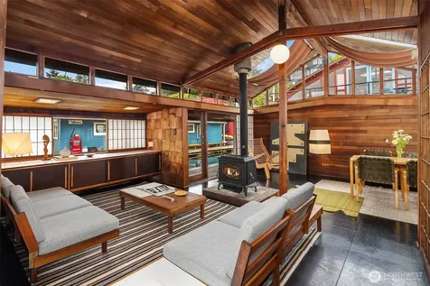3130 Portage Bay Place E Seattle WA 98102