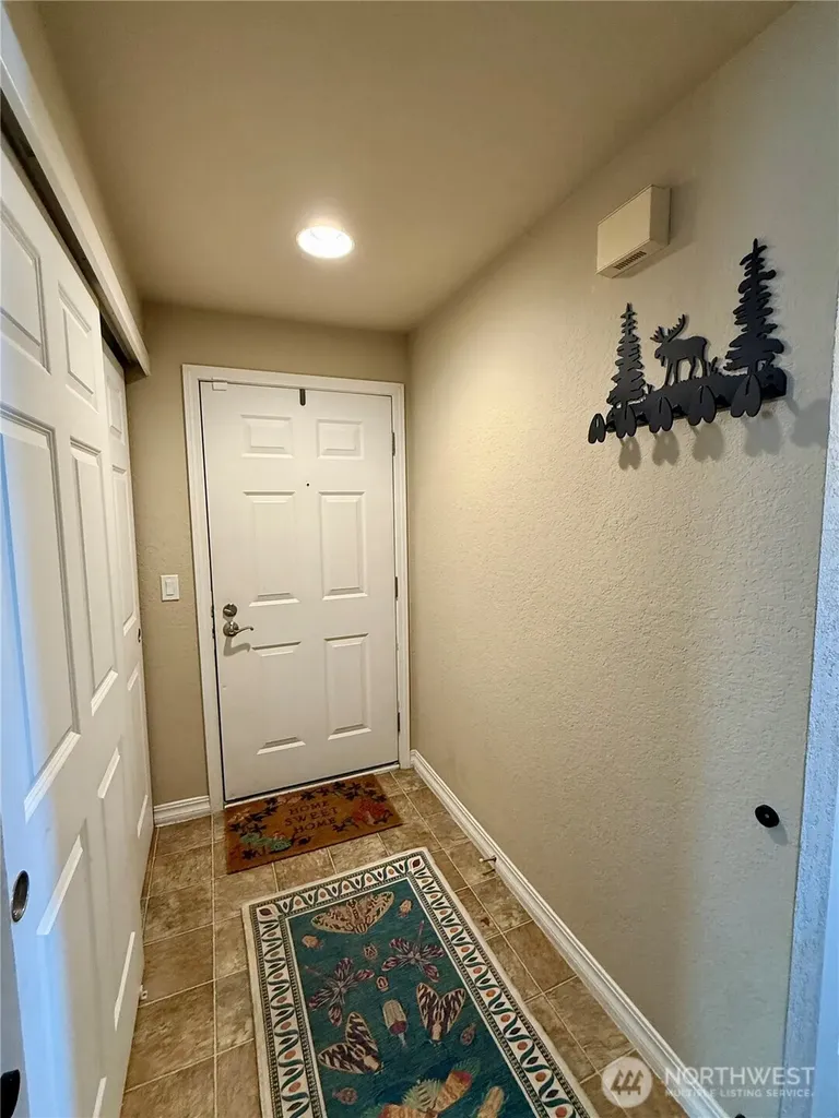 1700 Sunn Fjord Lane Bremerton WA 98312