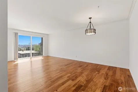 800 N Allen Place Seattle WA 98103