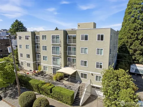 800 N Allen Place Seattle WA 98103