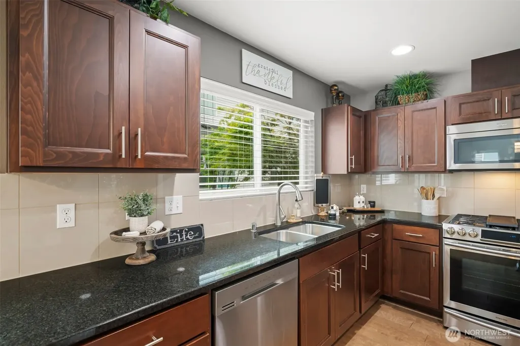 11261 241st Place NE Redmond WA 98053