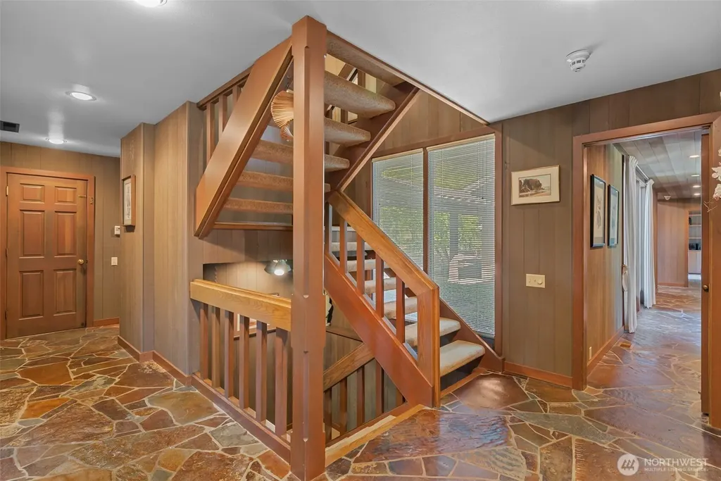 414 19th Street NE East Wenatchee WA 98802