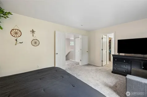 9211 64th Avenue Ct E Puyallup WA 98371