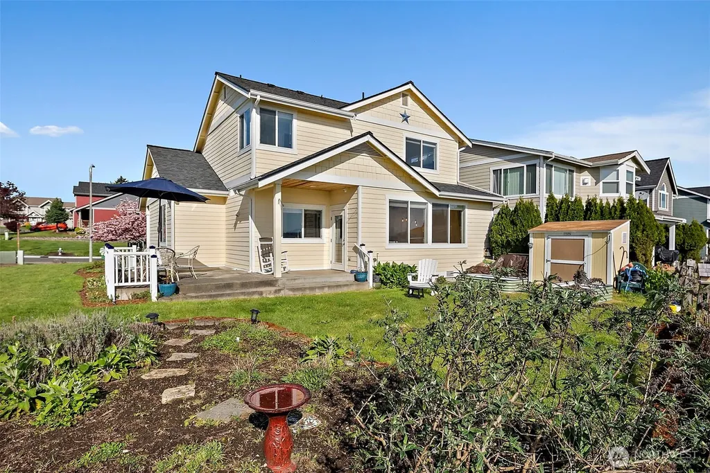 17023 139th Avenue E Puyallup WA 98374