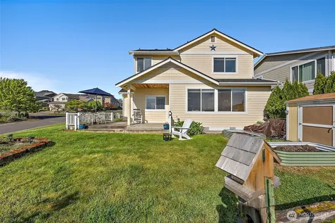 17023 139th Avenue E Puyallup WA 98374