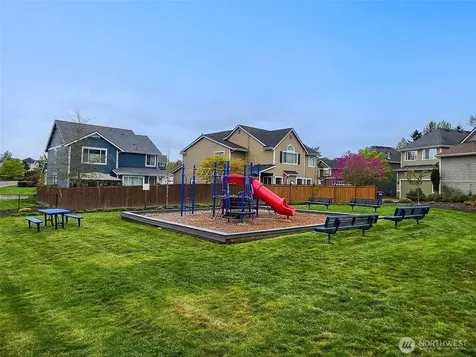 17023 139th Avenue E Puyallup WA 98374