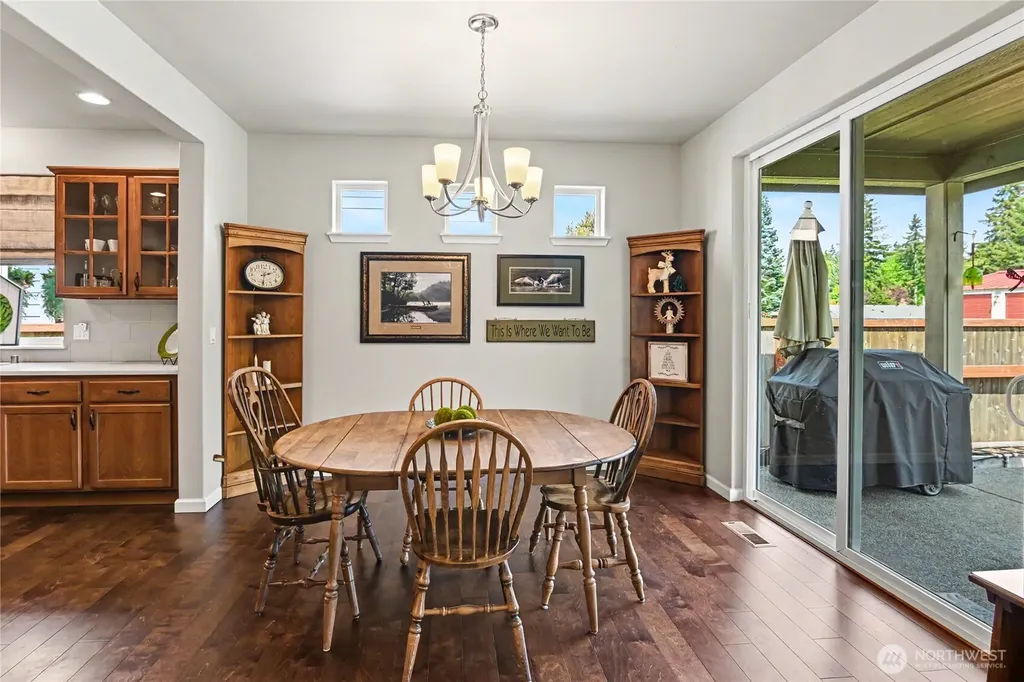 6832 Bellamae Court SW Tumwater WA 98512