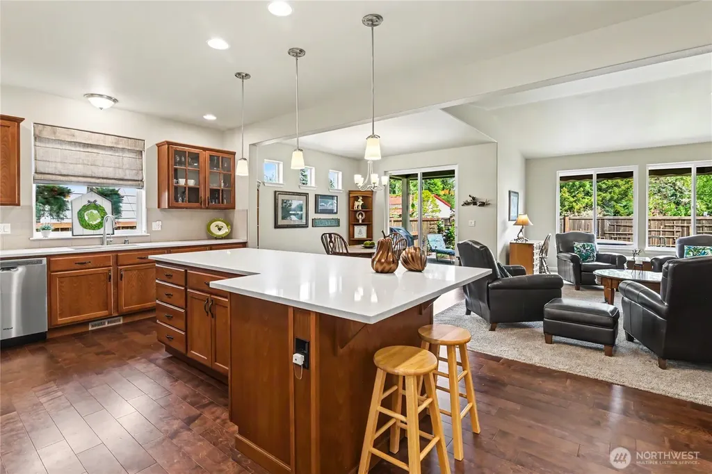 6832 Bellamae Court SW Tumwater WA 98512