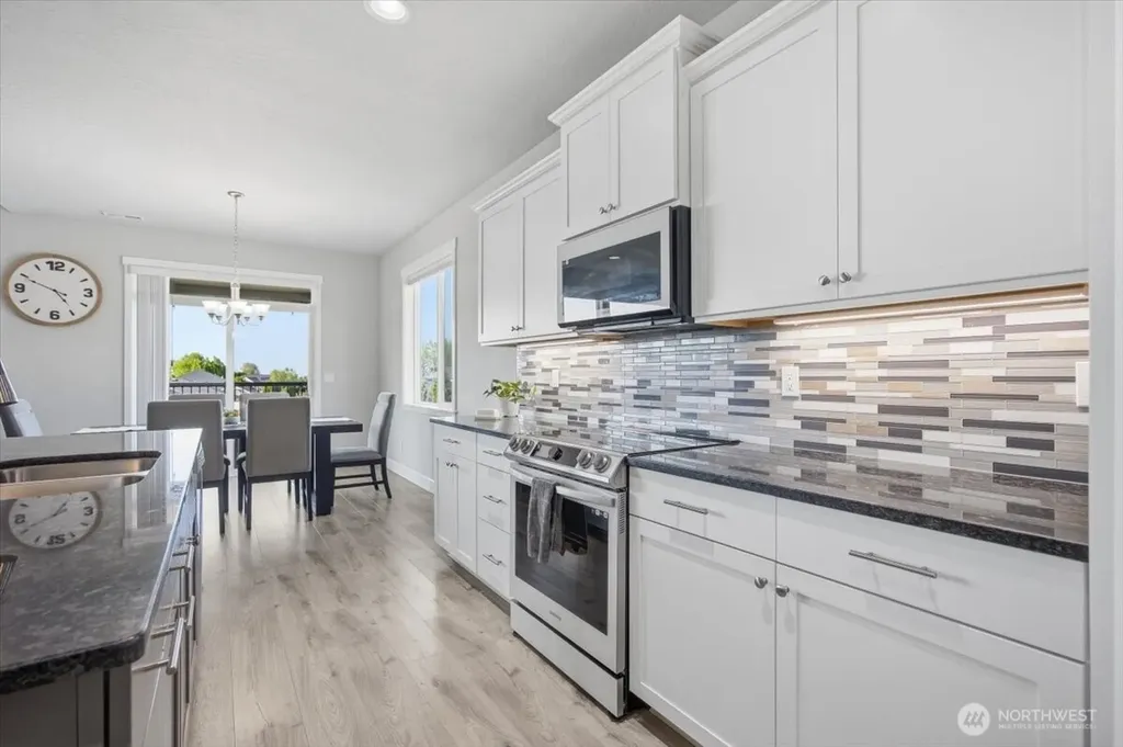 2652 W 44th Place Kennewick WA 99337