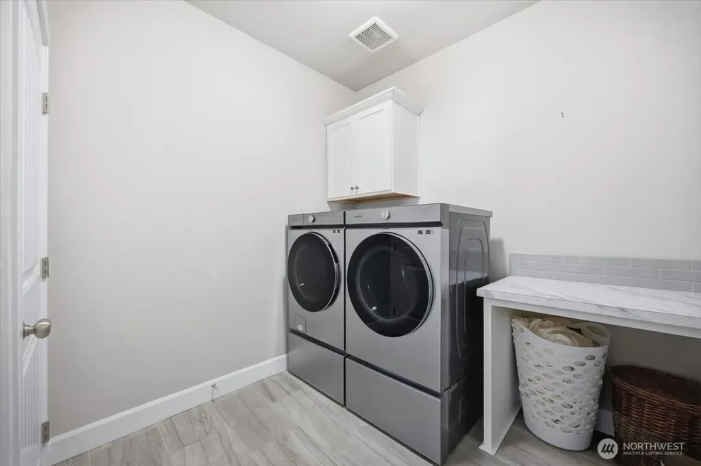 2652 W 44th Place Kennewick WA 99337