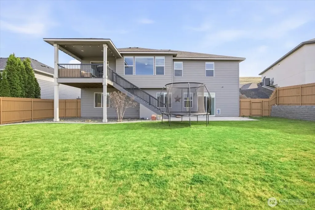 2652 W 44th Place Kennewick WA 99337