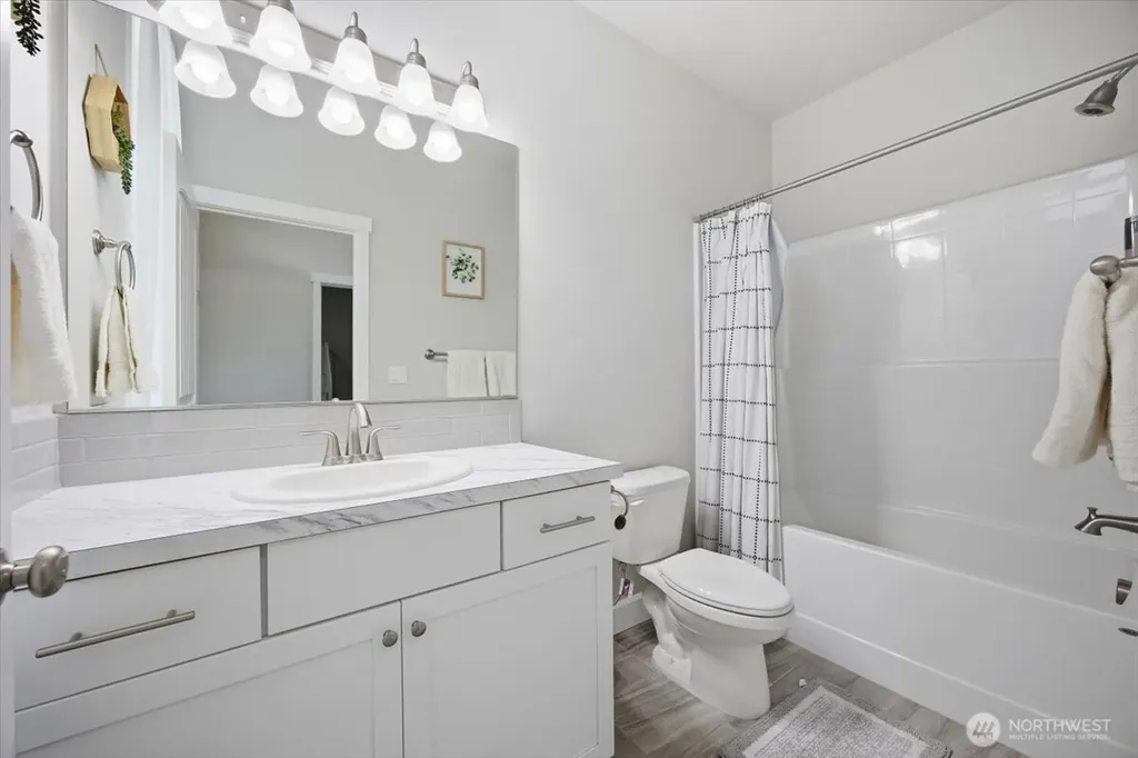 2652 W 44th Place Kennewick WA 99337