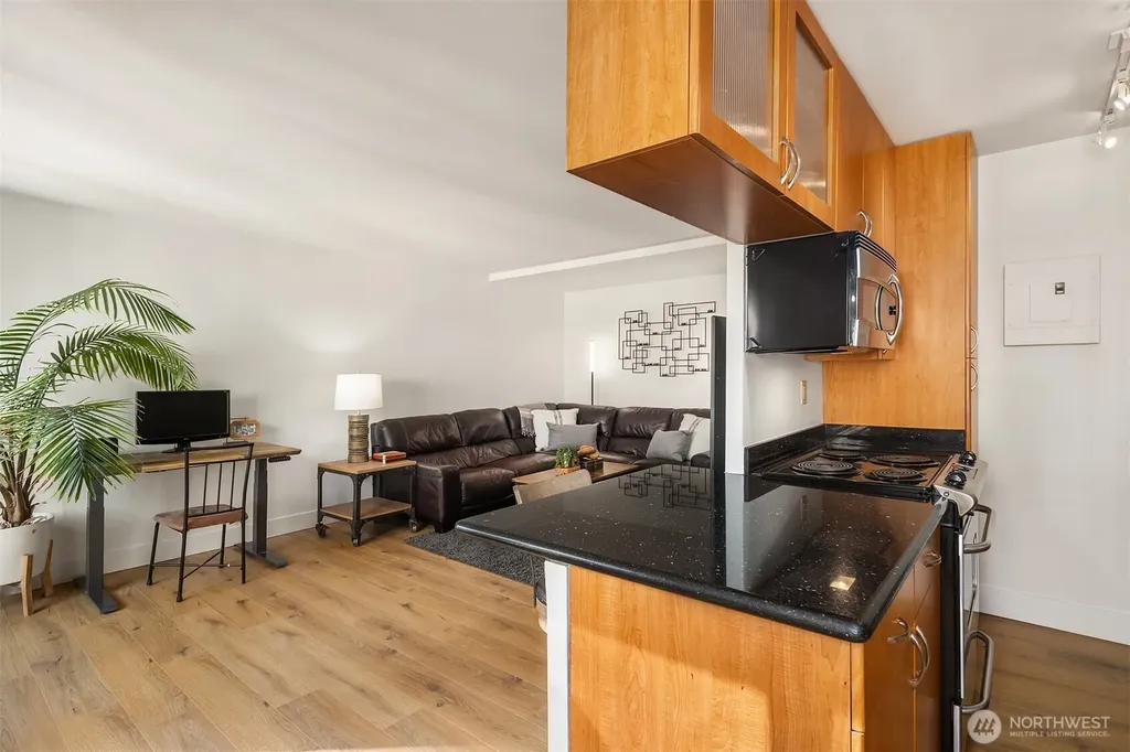 1105 Spring Street Seattle WA 98104