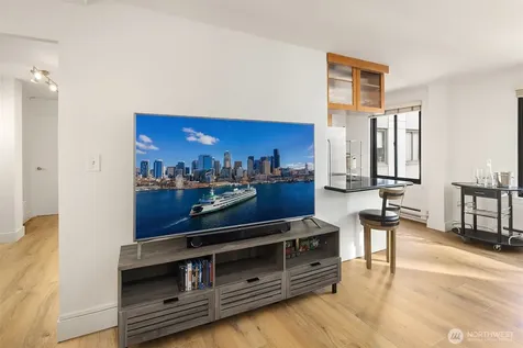 1105 Spring Street Seattle WA 98104
