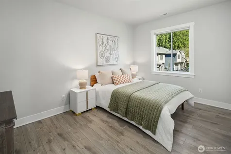 7226 NE 129th Street Kirkland WA 98034