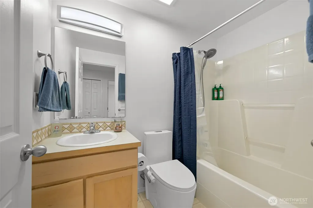 4719 Sandcastle Drive Blaine WA 98230