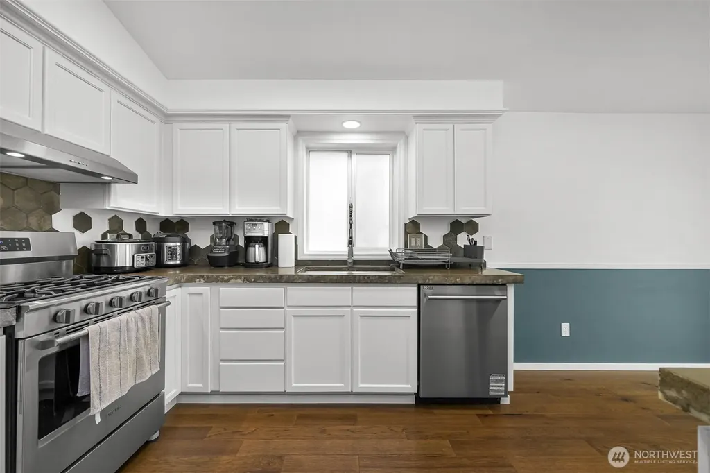 4719 Sandcastle Drive Blaine WA 98230