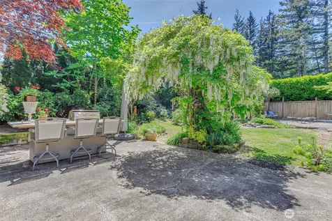 43235 SE 134th Street North Bend WA 98045
