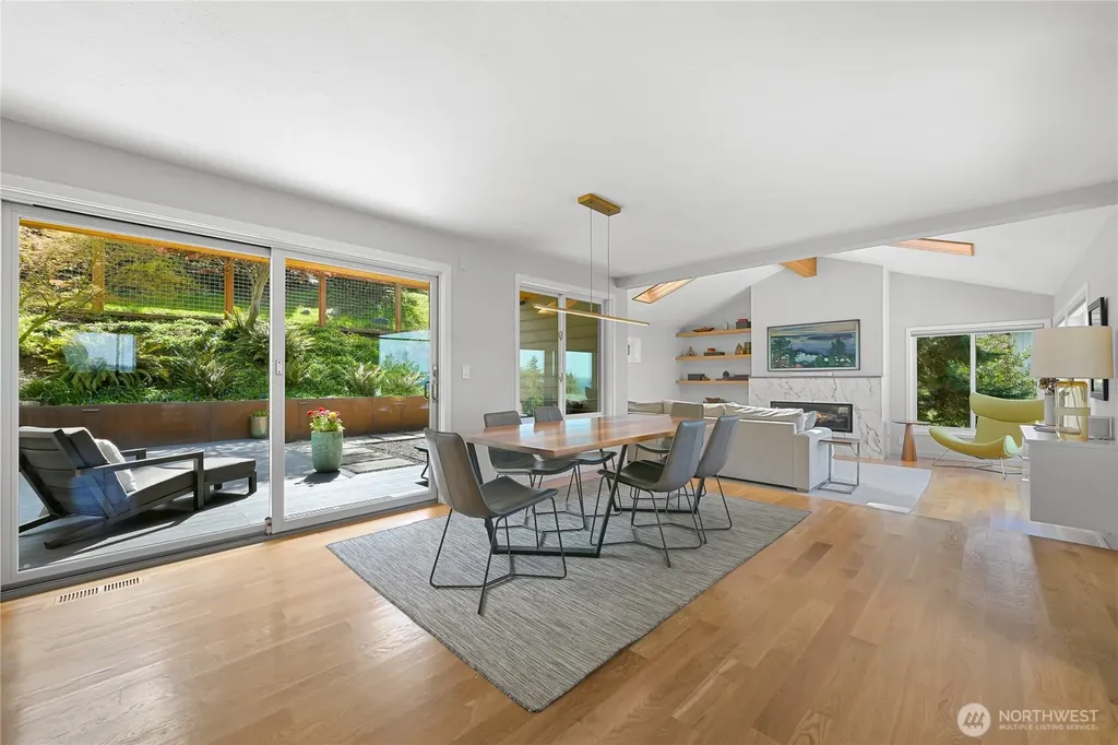 220 Bayside Road Bellingham WA 98225