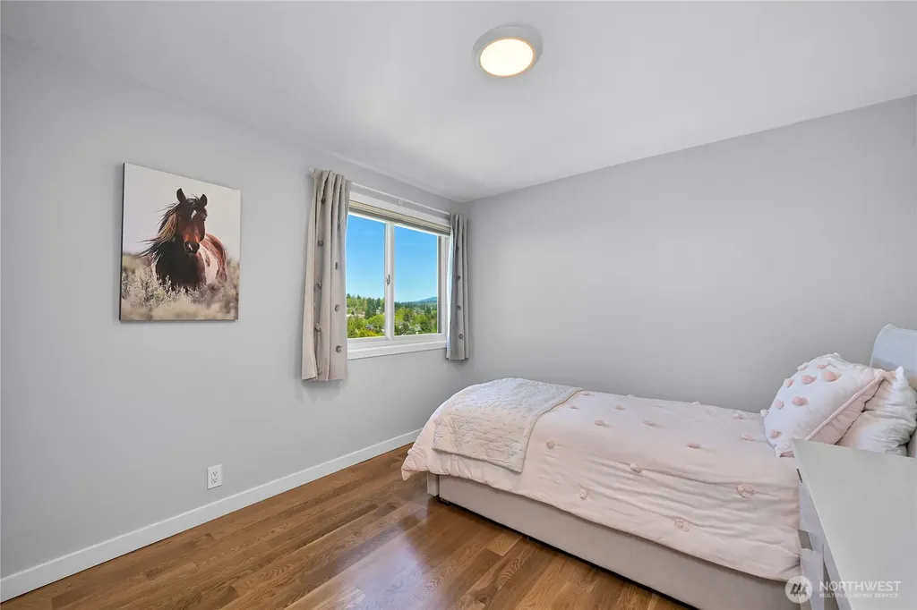 220 Bayside Road Bellingham WA 98225