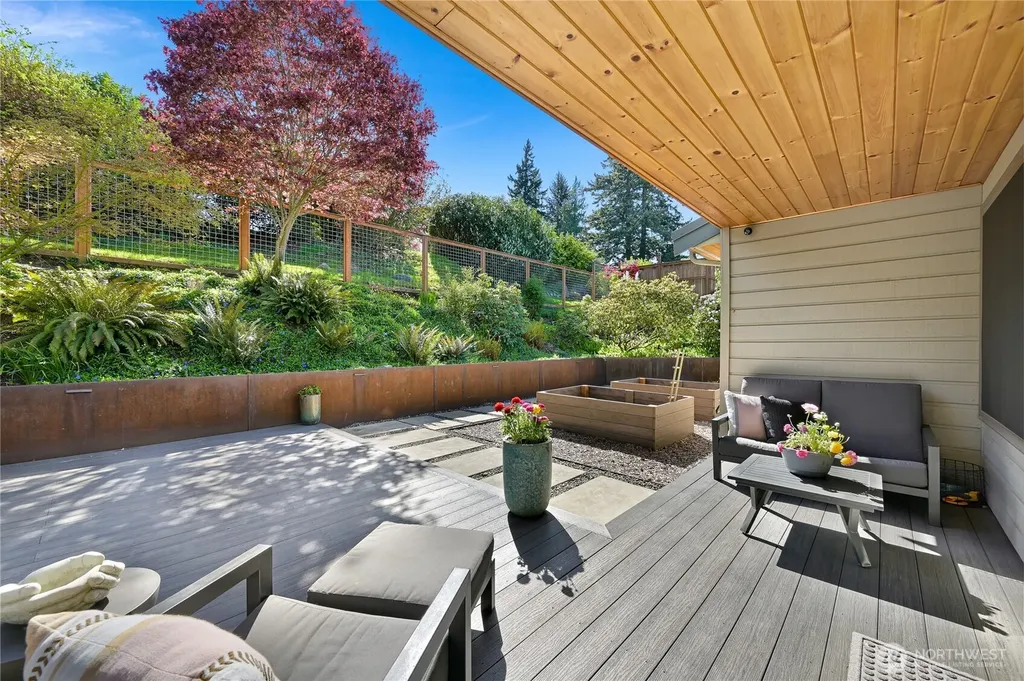 220 Bayside Road Bellingham WA 98225