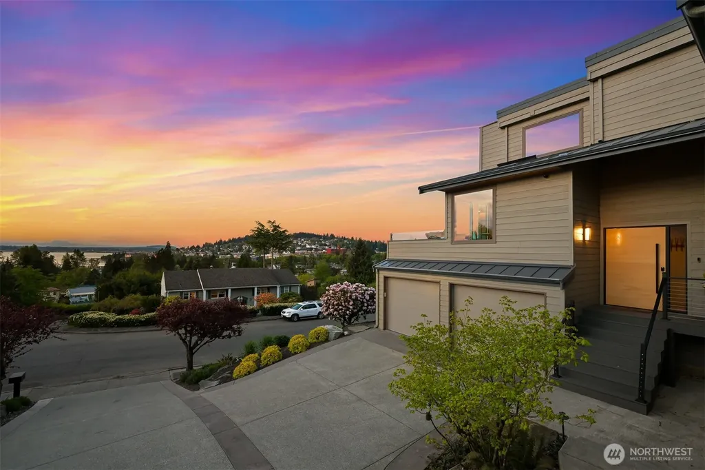 220 Bayside Road Bellingham WA 98225