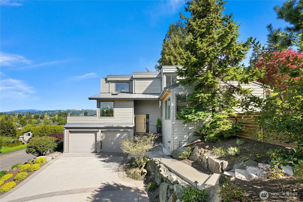 220 Bayside Road Bellingham WA 98225