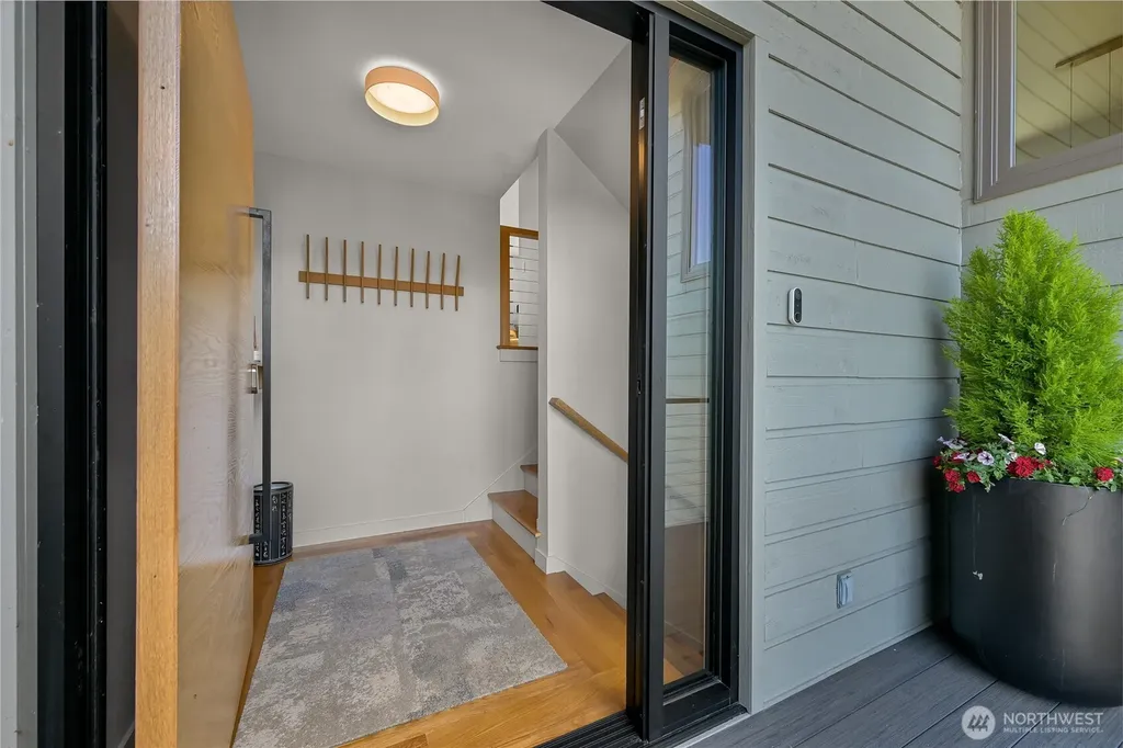 220 Bayside Road Bellingham WA 98225