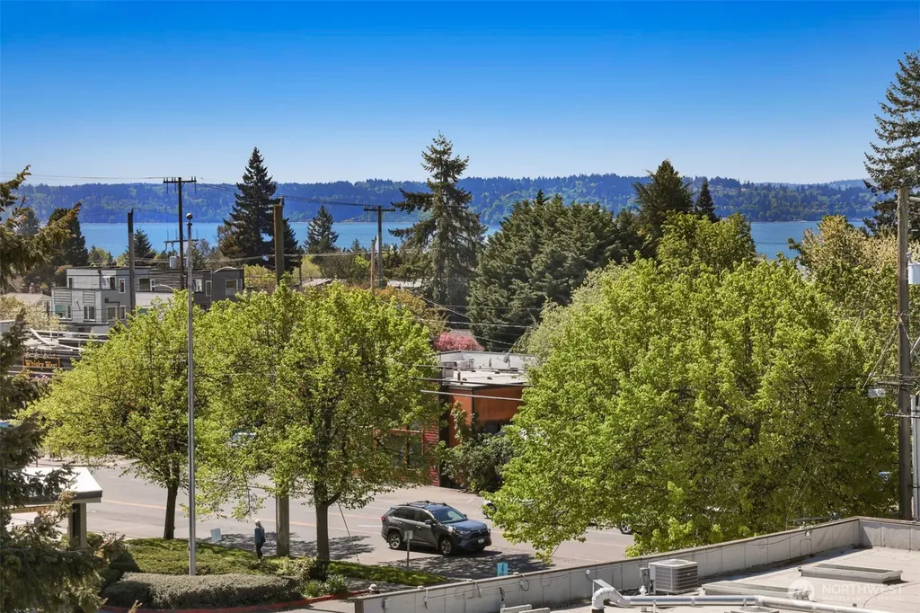 6315 42nd Avenue SW Seattle WA 98136