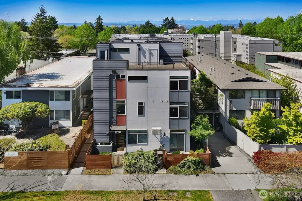 6315 42nd Avenue SW Seattle WA 98136