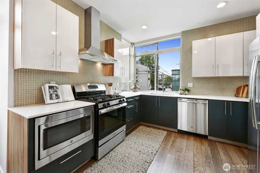 6315 42nd Avenue SW Seattle WA 98136
