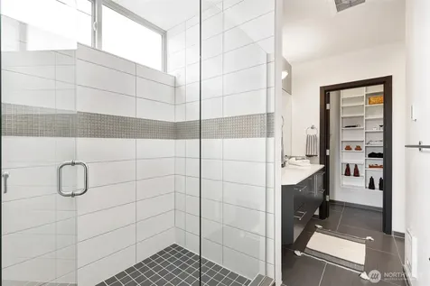 6315 42nd Avenue SW Seattle WA 98136