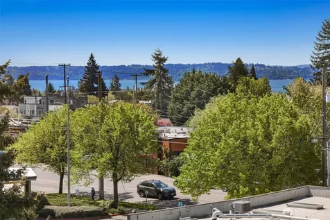 6315 42nd Avenue SW Seattle WA 98136