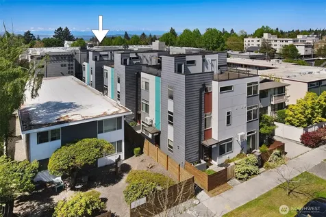 6315 42nd Avenue SW Seattle WA 98136
