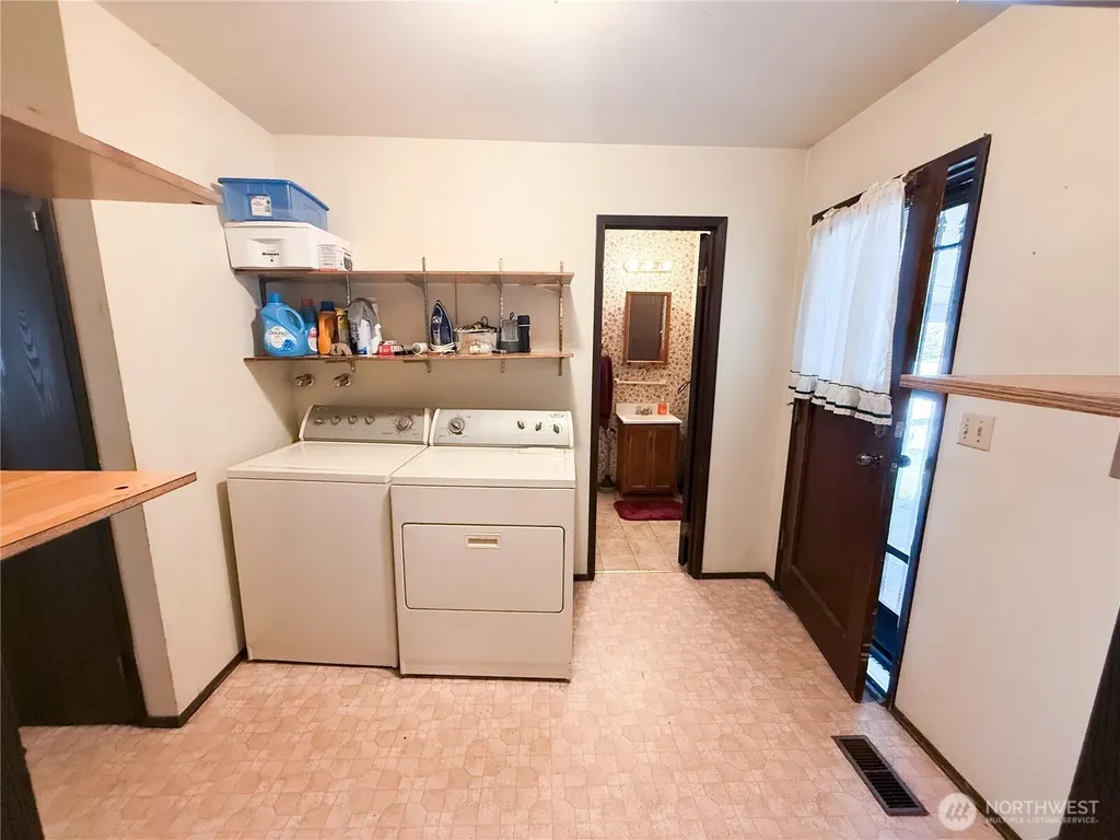 222 W Nelson Road Moses Lake WA 98837