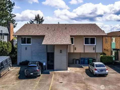 3424 25th Avenue W Seattle WA 98199