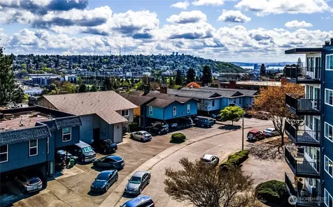 3424 25th Avenue W Seattle WA 98199