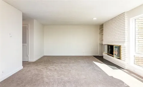 3424 25th Avenue W Seattle WA 98199