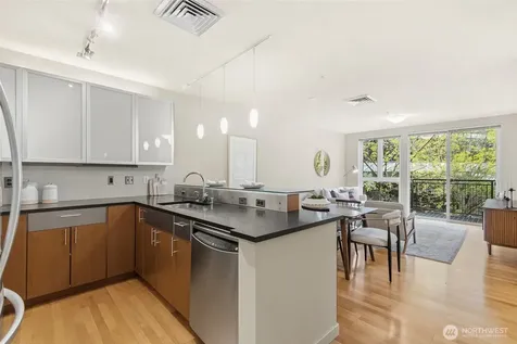 3104 Western Avenue Seattle WA 98121