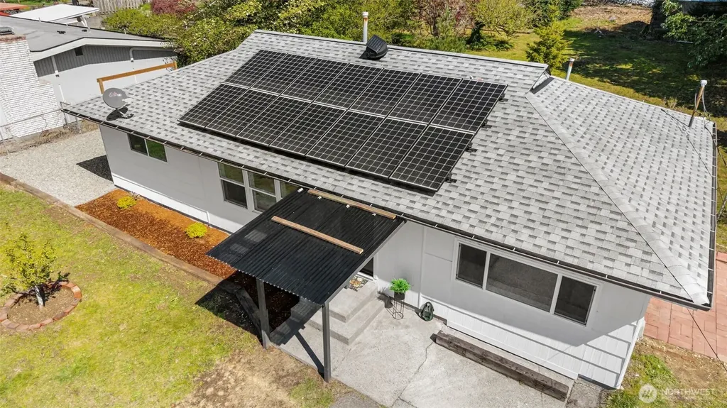 3518 Petersville Road NE Bremerton WA 98310