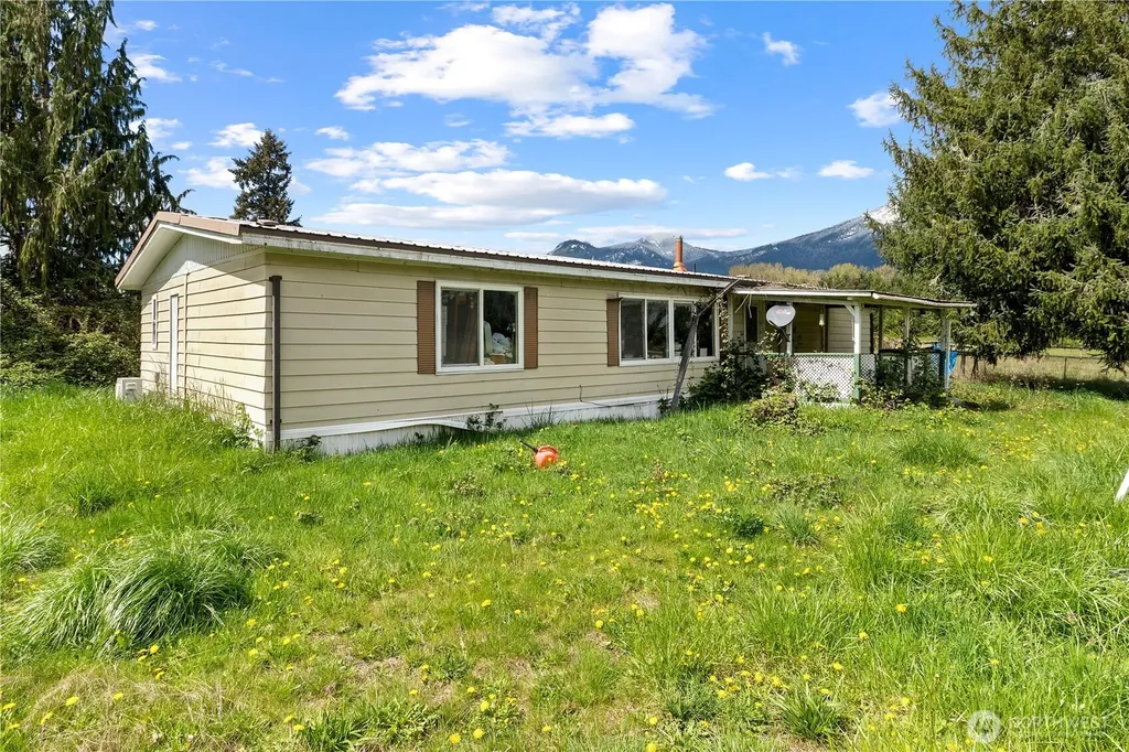 302 State Route 131 Randle WA 98377