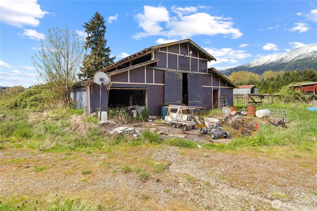 302 State Route 131 Randle WA 98377