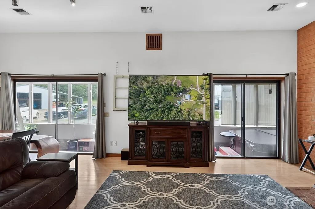 91 W Goforth Road Sequim WA 98382